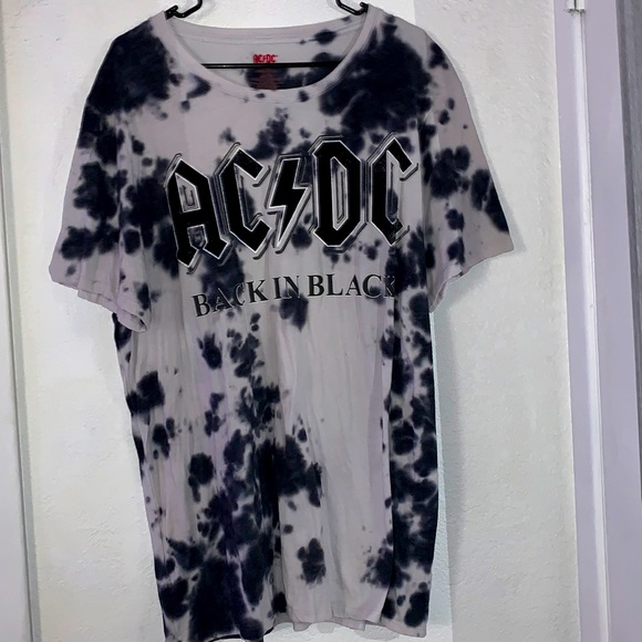 Tops - AC/DC Shirt